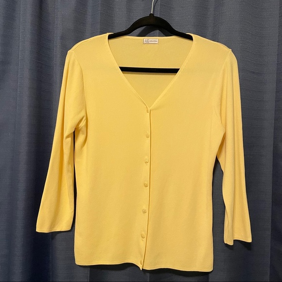 Yellow Cardigan - Picture 1 of 3